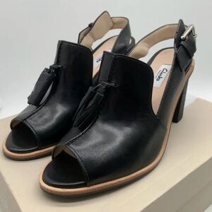 Clarks Oriana Billy Tassel Slingback Shoe